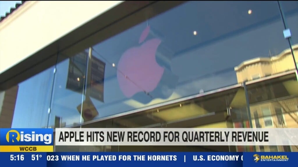 Apple Sales Up In Q4