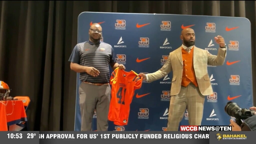Chambers Hires Former Panther Captain Munnerlyn As Head Coach