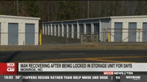 Man Calls 911 After Girlfriend Locks Him In Storage Unit For 4 Days