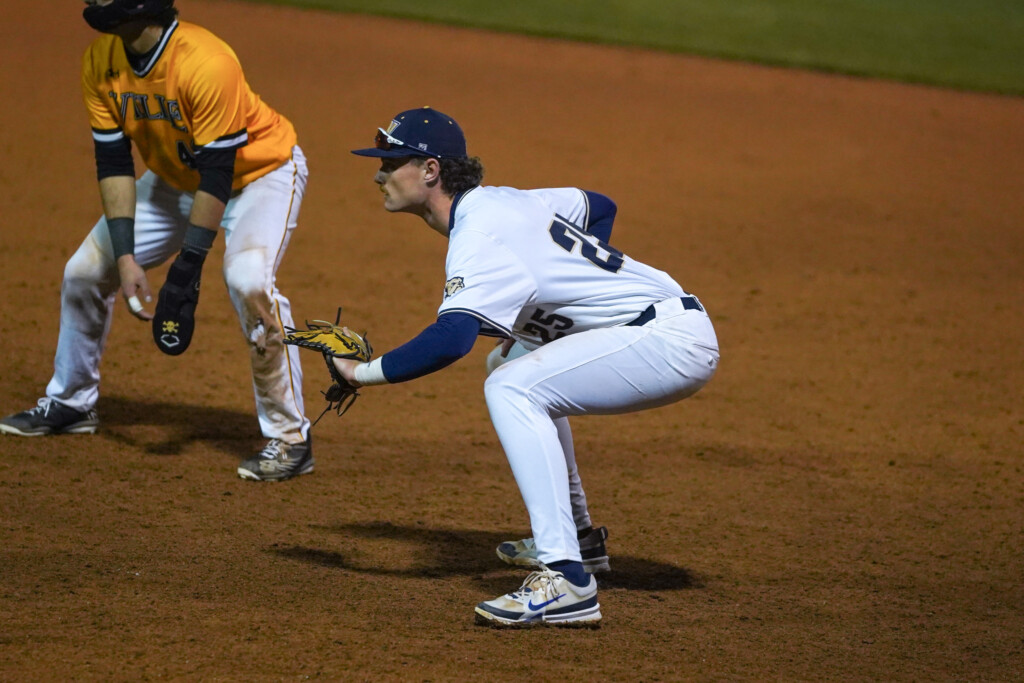 Wingate Vs Uva Wise Bb
