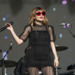 Lauren Mayberry