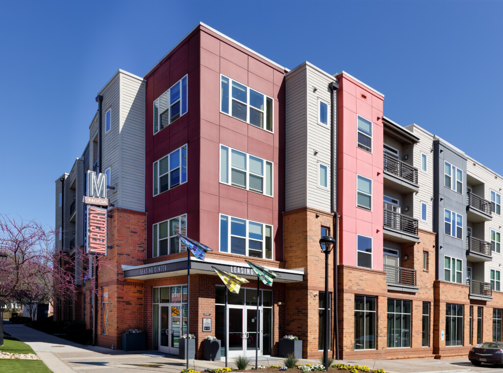 Charlotte, Nc 5 March 2023: Noda District. The Mercury Apartment Complex, Showing The Leasing Center.