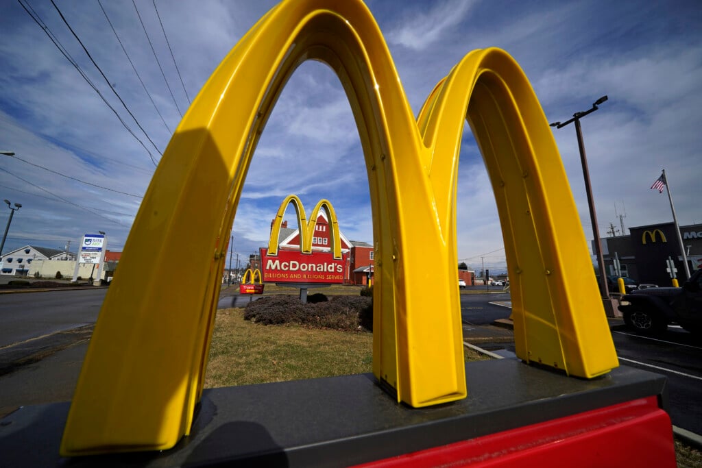 Earns Mcdonalds