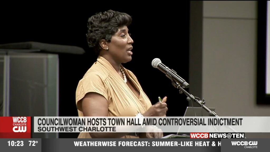 Councilwoman Facing Federal Charges Hosts Town Hall Meeting