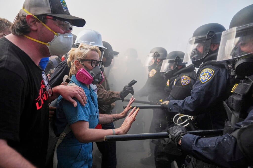 Aptopix Immigration Raids Los Angeles