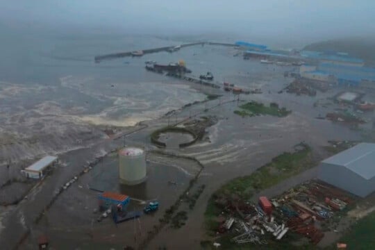 Tsunami 30 seconds