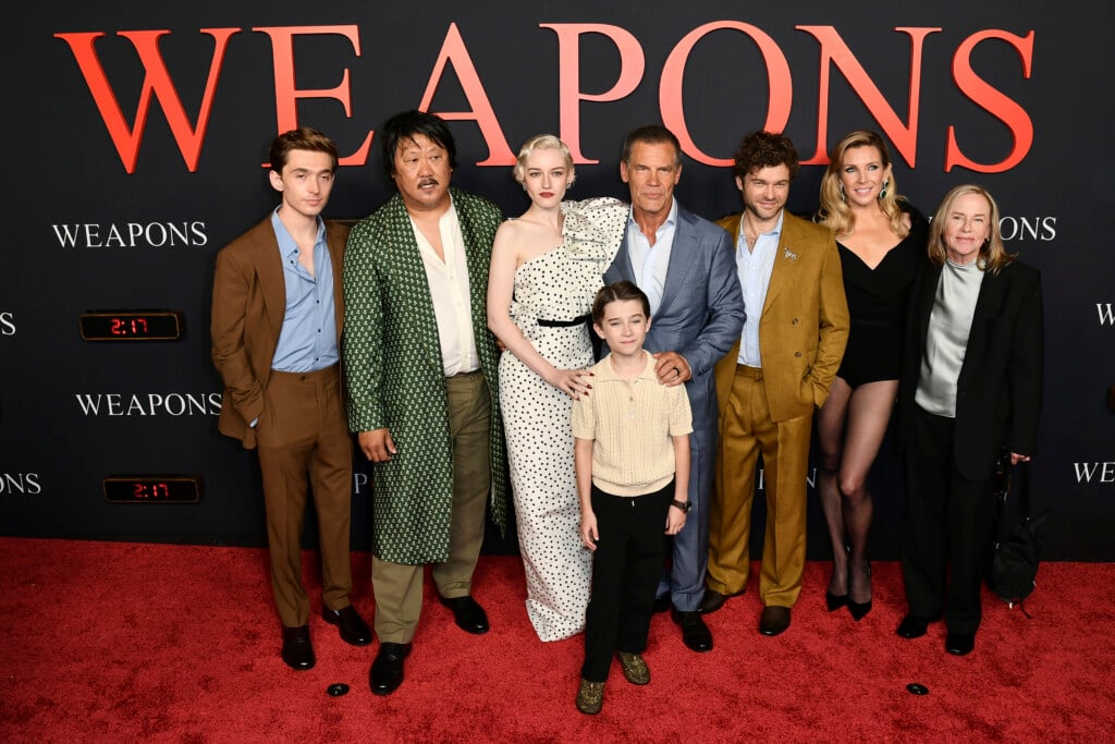 La Premiere Of "weapons"