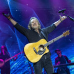 Travis Tritt In Concert Shipshewana, Ind.