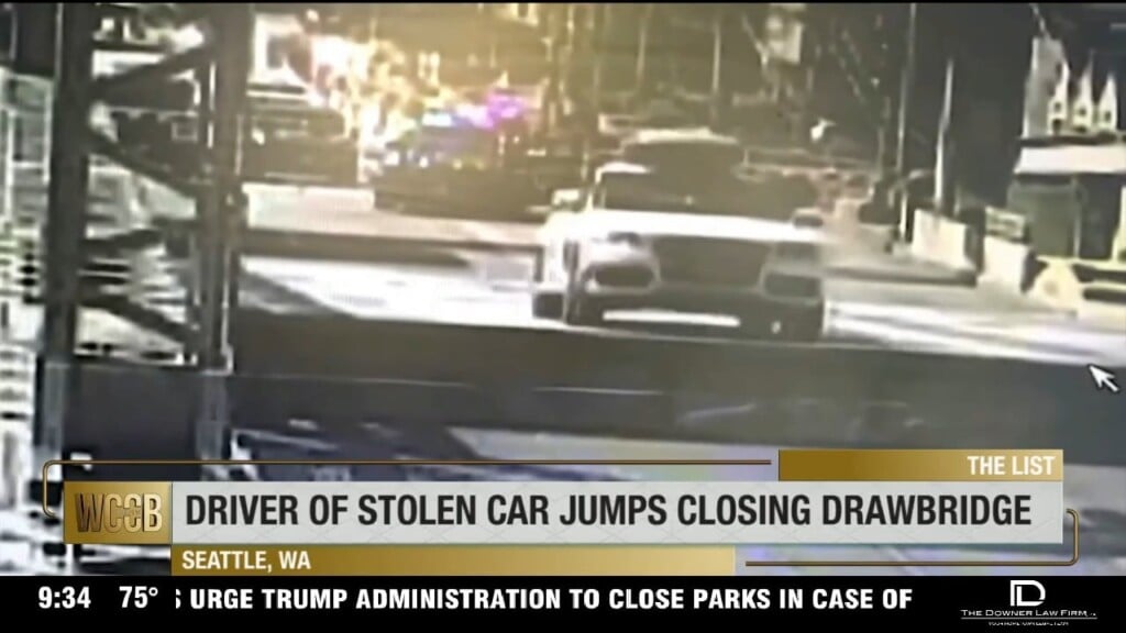 Driver Of Stolen Car Jumps Closing Drawbridge