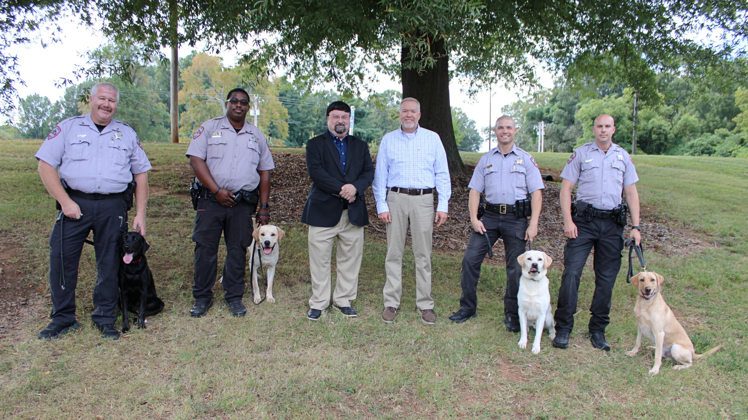Iredell County Sheriff's introduces K-9 units to every high school ...