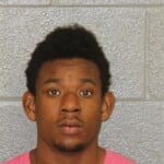Desean Davis Larceny Resisting Officer