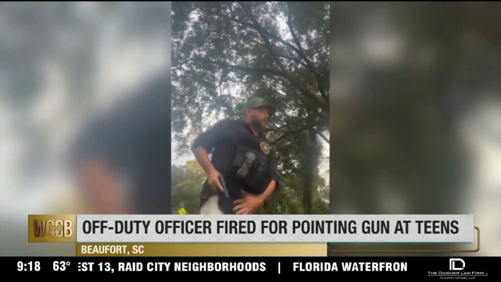 Off Duty Officer Fired For Pointing Gun At Teens