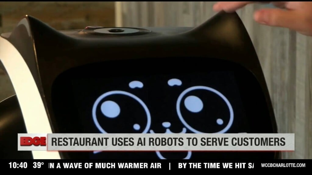 Restaurant Uses Ai Robot To Help Serve Customers