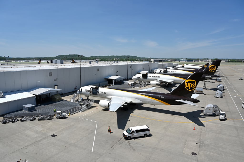 Louisville Ups Plane Crash Worldport