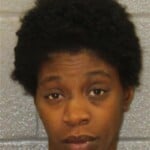 Deconti Poe Simple Assault