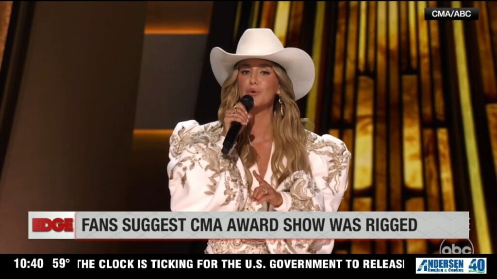 Cma Fans Think Show Was Rigged