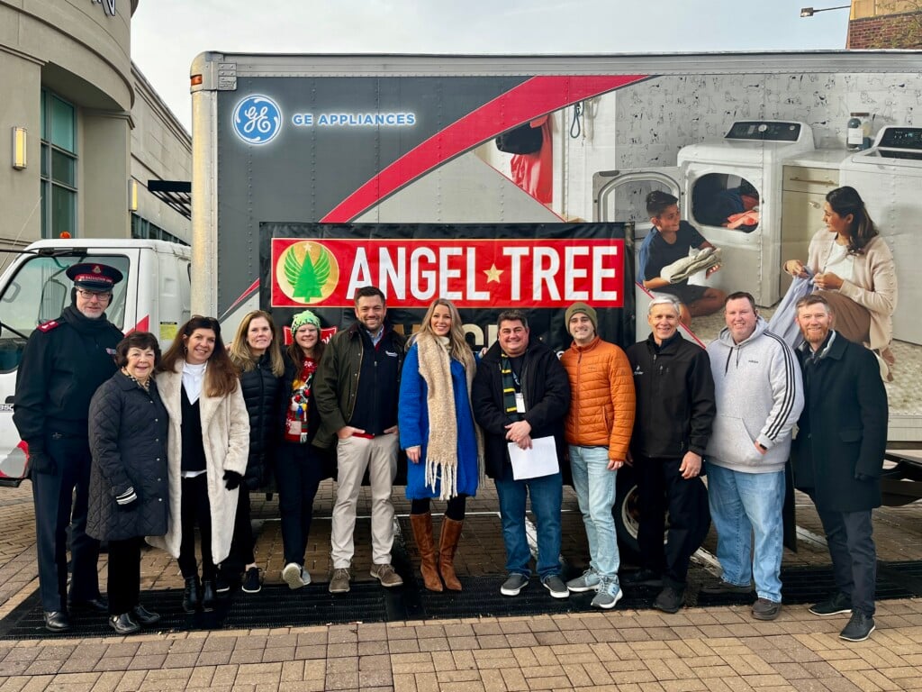 Stuff The Truck Group Photo