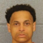 Santaurus Neely Fugitive