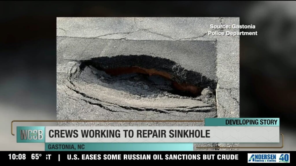 Crews Working To Repair Sinkhole In Gastonia