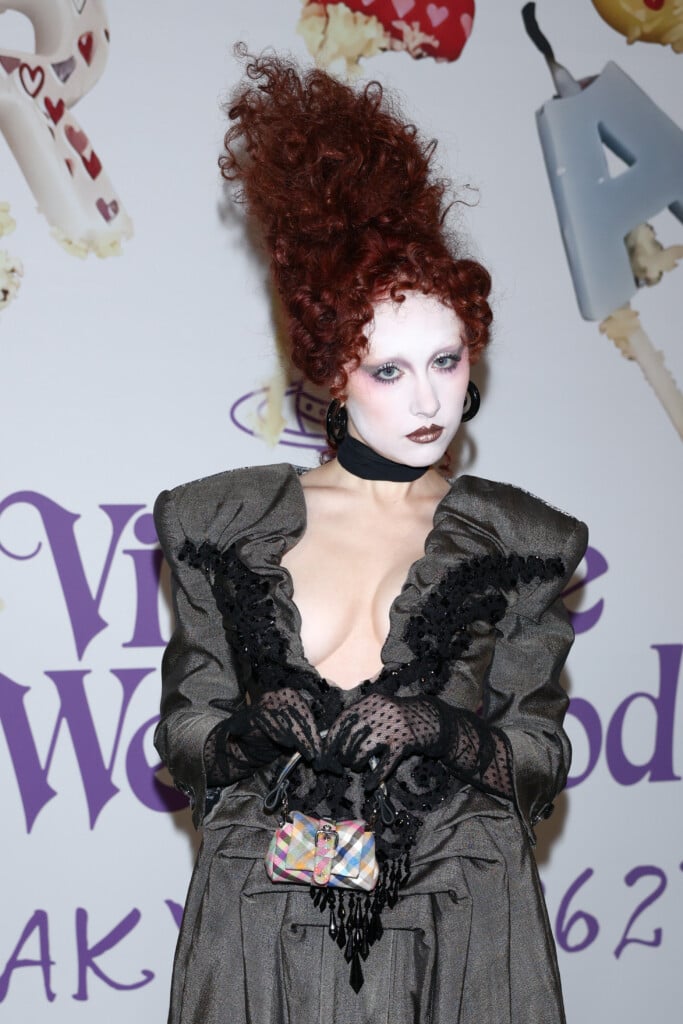 France Fashion Vivienne Westwood F/w 26/27 Photo Call