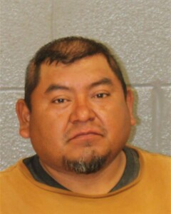 Juan Anastaciohernandez Driving While Impaired No Operators License Resisting Public Officer Fleeelude Arrest Wmv