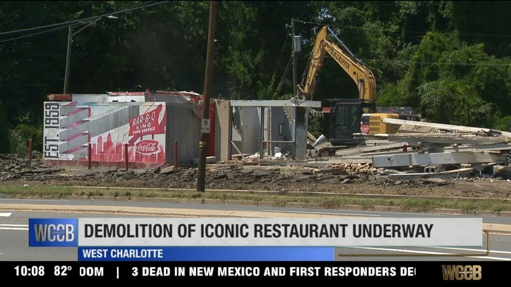Demolition Of Iconic Restaurant Underway