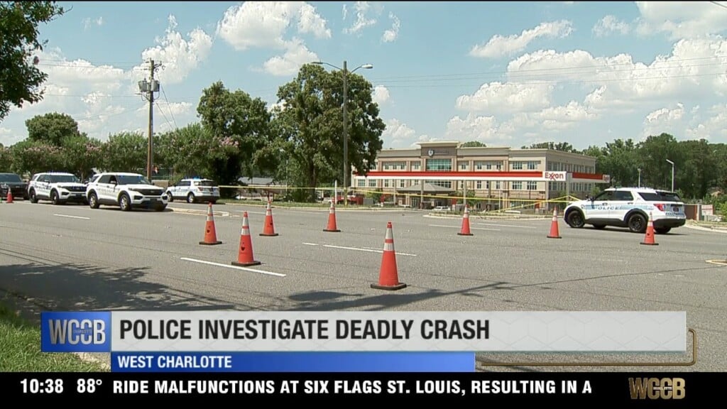 Police Investigating Deadly Crash In West Charlotte