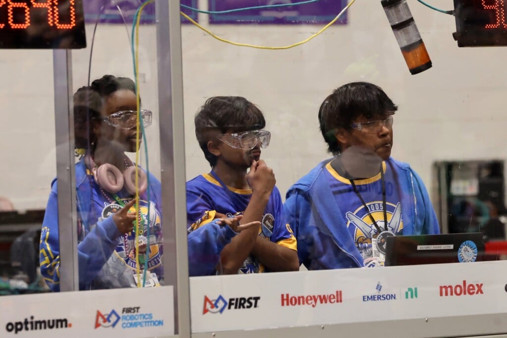 East Meck Robotics Team Inspires Future Stem Leaders
