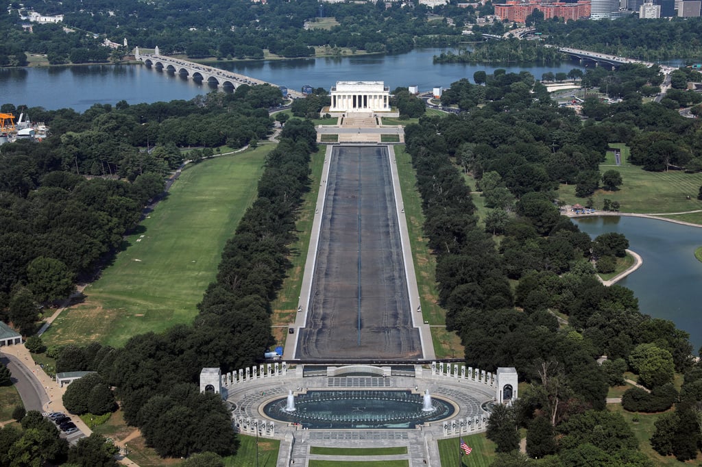 Aptopix Lincoln Memorial Reflecting Pool