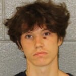 Richard Jones Fleeelude Arrest Wmv Resisting Public Officer Driveallow Mv No Registration No Liability Insurance Reckless Driving To Endanger No Operators License