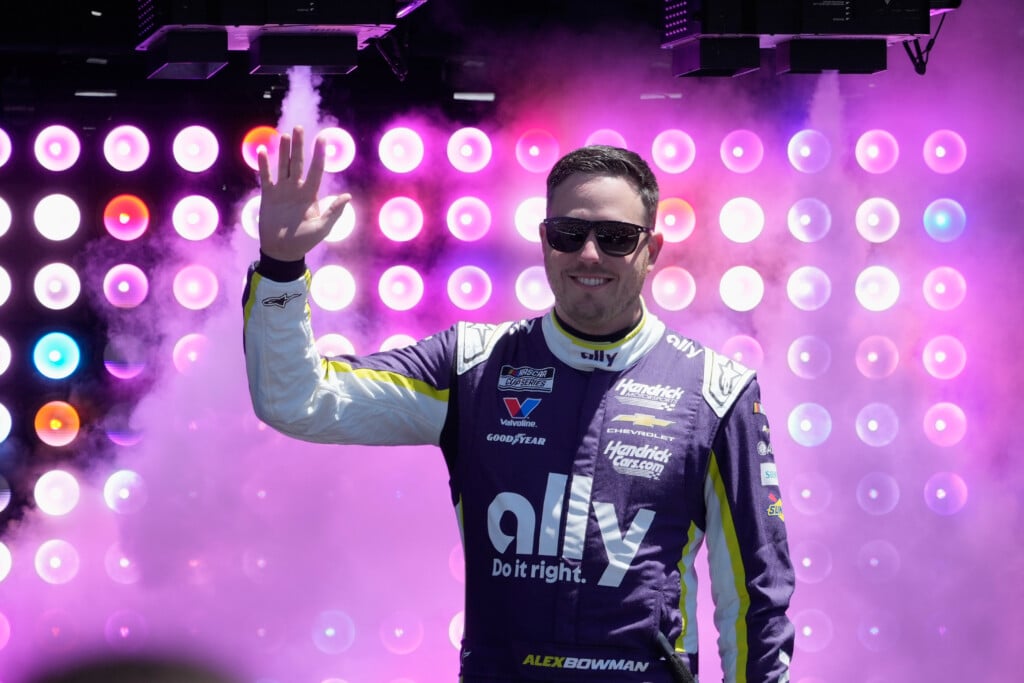 Nascar Bowman Retiring Auto Racing
