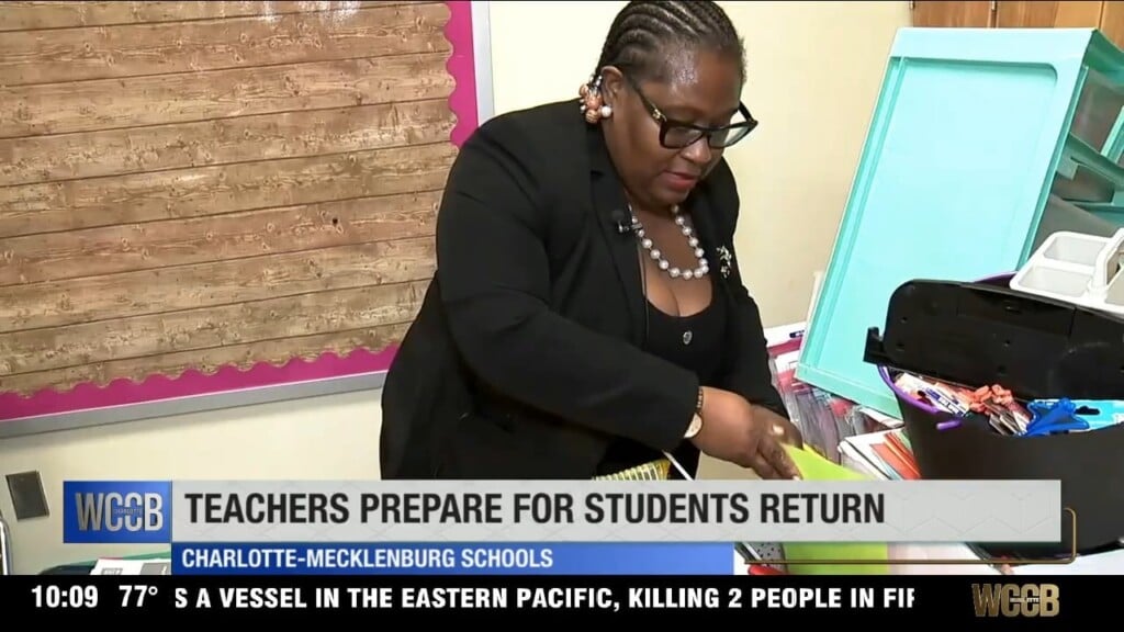 Teachers Prepare For Students' Return