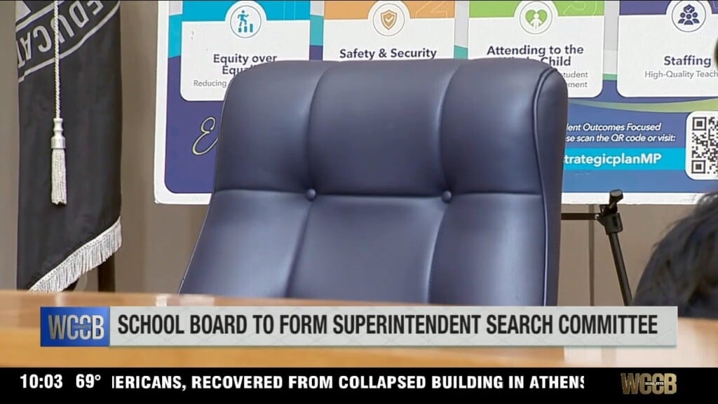 Board To Form Supt Search Committee