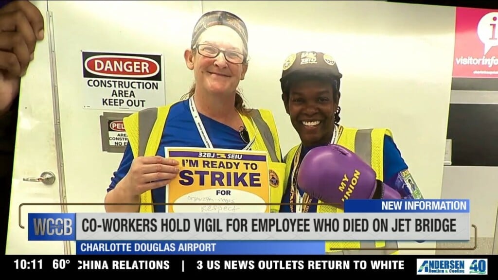 Co Workers Hold Vigil For Employee Who Died On Jet Bridge