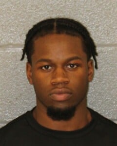 Deshon Wynter Discharge Weapon Occ Propconvey In Oper Felony Conspiracy Carryign Concealed Weapon Gun Injury To Persoanl Property