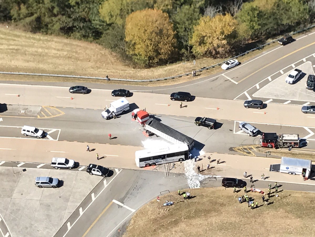 Deadly tour bus crash near Ellijay WDEF