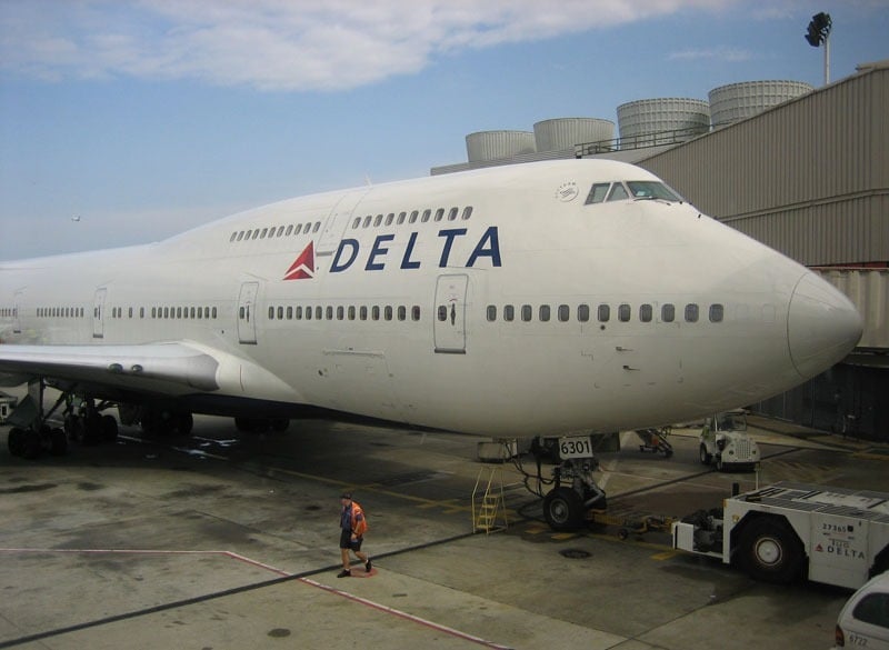 Delta jet