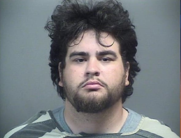 Sweetwater man charged with Snapchat scam impersonating UT football player
