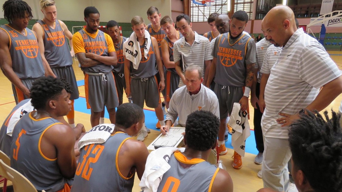 Vols Basketball Team Finishes European Trip With Perfect Record WDEF