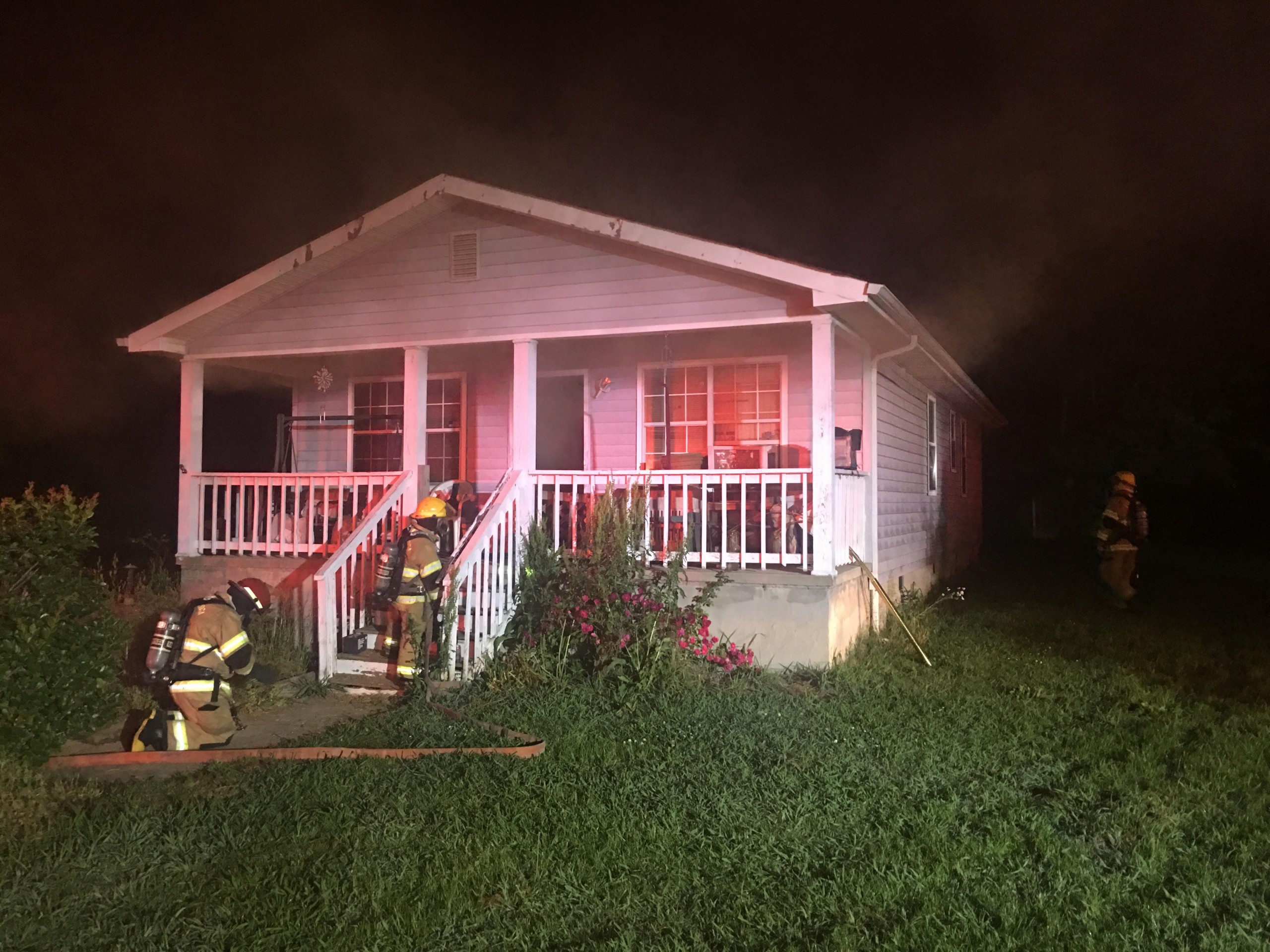 Fire damages home on Cedar Lane WDEF