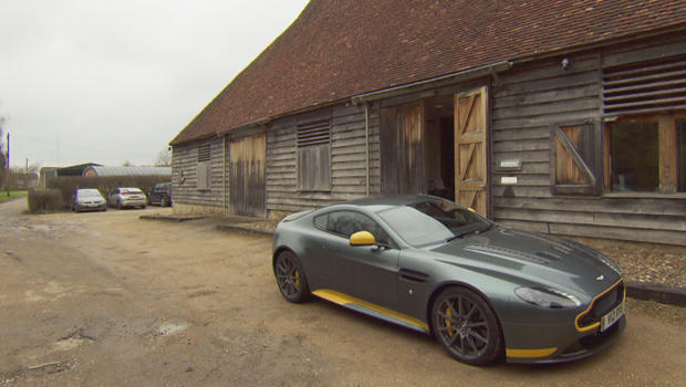 aston-martin-fan-rob-smith-owns-four-of-the-cars-620.jpg 