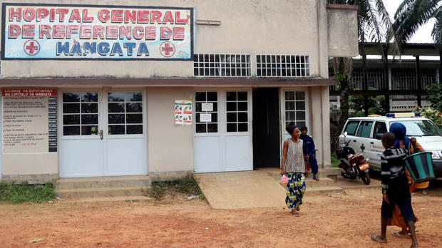 Residents arrive at the Wangata Reference Hospital in Mbandaka