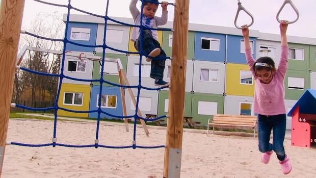 outofaleppo-kidsplaying2.jpg 