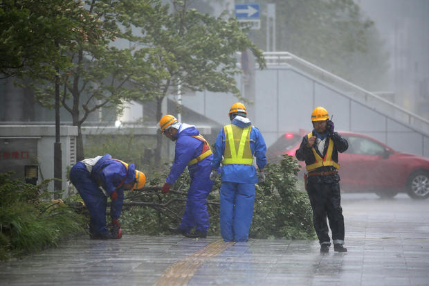 JAPAN-WEATHER-TYPHOON 