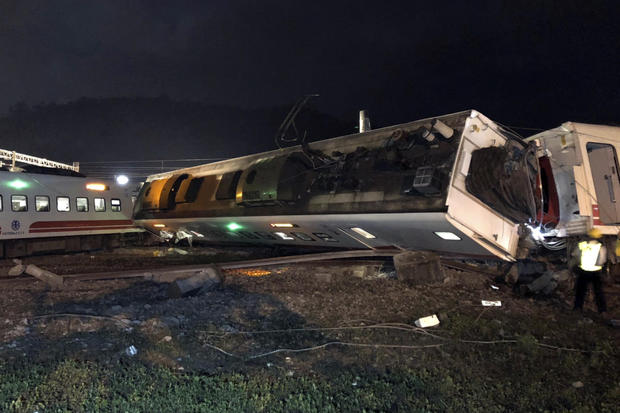 Taiwan Train Derailment 