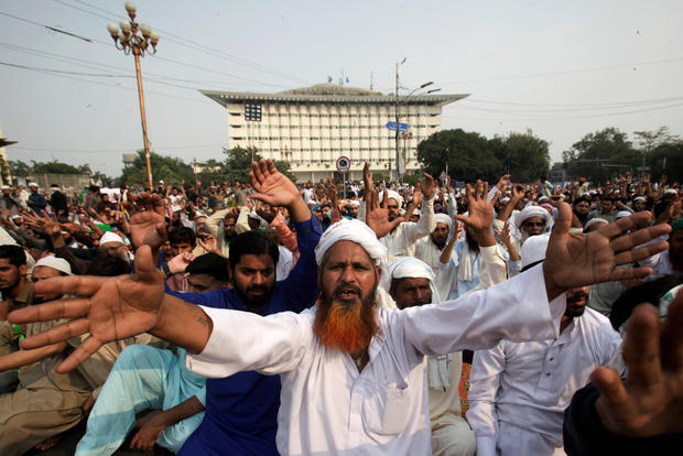 A supporter of the Tehrik-e-Labaik Pakistan (TLP) Islamist political party