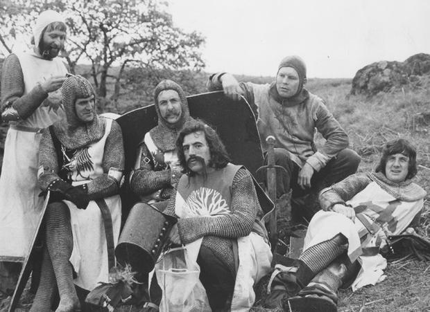 john-cleese-holy-grail-01.jpg 
