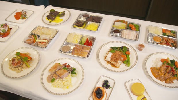 longest-flight-singapore-airlines-many-small-meals-620.jpg
