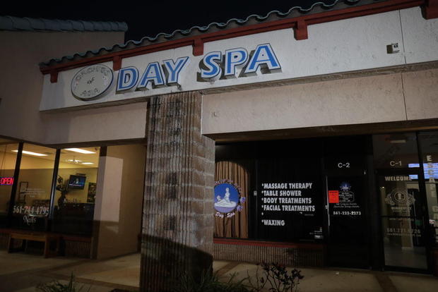 At Florida Strip Mall Where Kraft Allegedly Solicited Sex Acts, A Giddy Tone Belies A Grave Accusation 