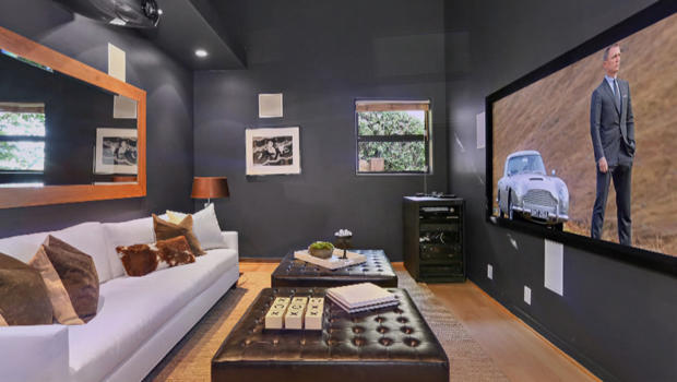 home-staging-meridith-baer-man-cave-620.jpg 